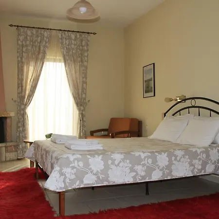 Agrafa Guest house *